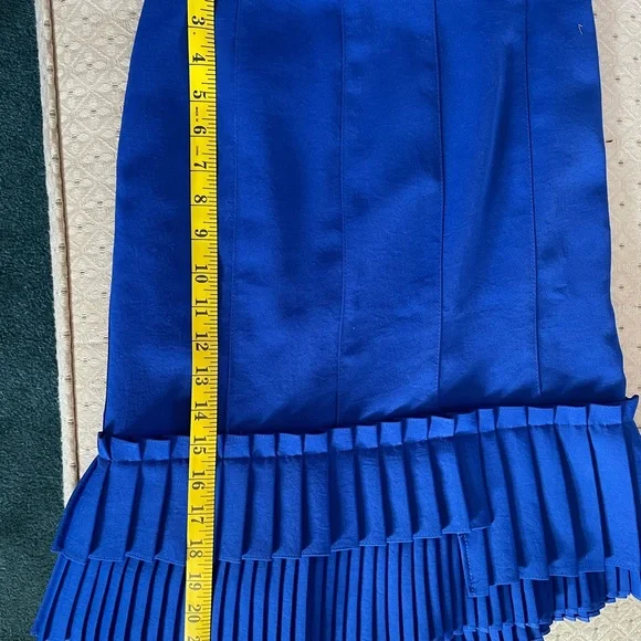 Pleated royal blue skirt - Picture 3 of 5